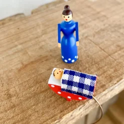 Balancier maman et berceau