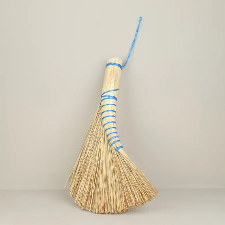 Balayette en paille de riz