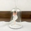 Ballerine sous dôme à suspendre