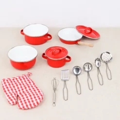 Batterie de cuisine rouge pour enfants