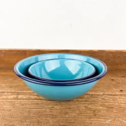 Bol à soupe en émail turquoise