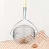 Boule ramasse noix