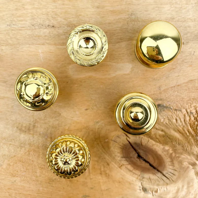 Bouton de tiroir décoratif en laiton poli