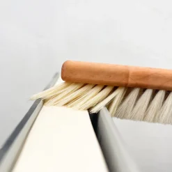 Brosse à livres