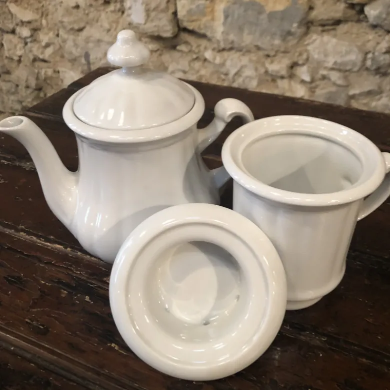 Cafetière en porcelaine