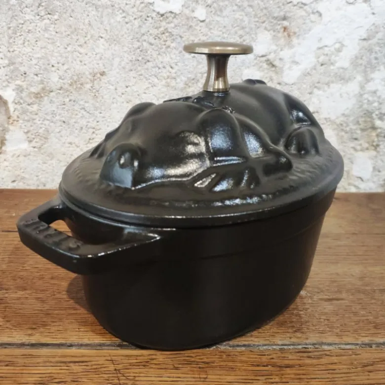Cocotte en fonte cochonnet