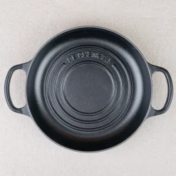 Cocotte à pain en fonte