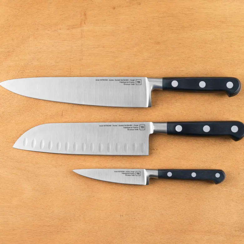 Coffret de 3 couteaux forgés