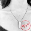 Collier cigale faïence blanche