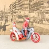 Couple sur moto et side-car
