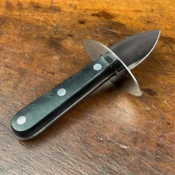 Couteau à huîtres avec garde