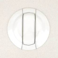 Fixe-assiette mural