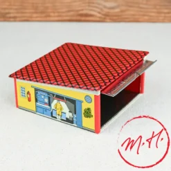 Garage miniature en tôle peinte