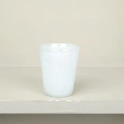 Gobelet en verre soufflé