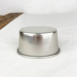 Moule à aspic ovale en fer blanc