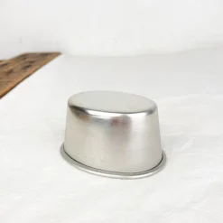 Moule à aspic ovale en fer blanc