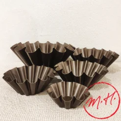Moule à brioche antiadhérent
