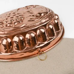Moule à gâteaux ovale en cuivre
