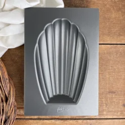 Moule à madeleine XXL en acier revêtu