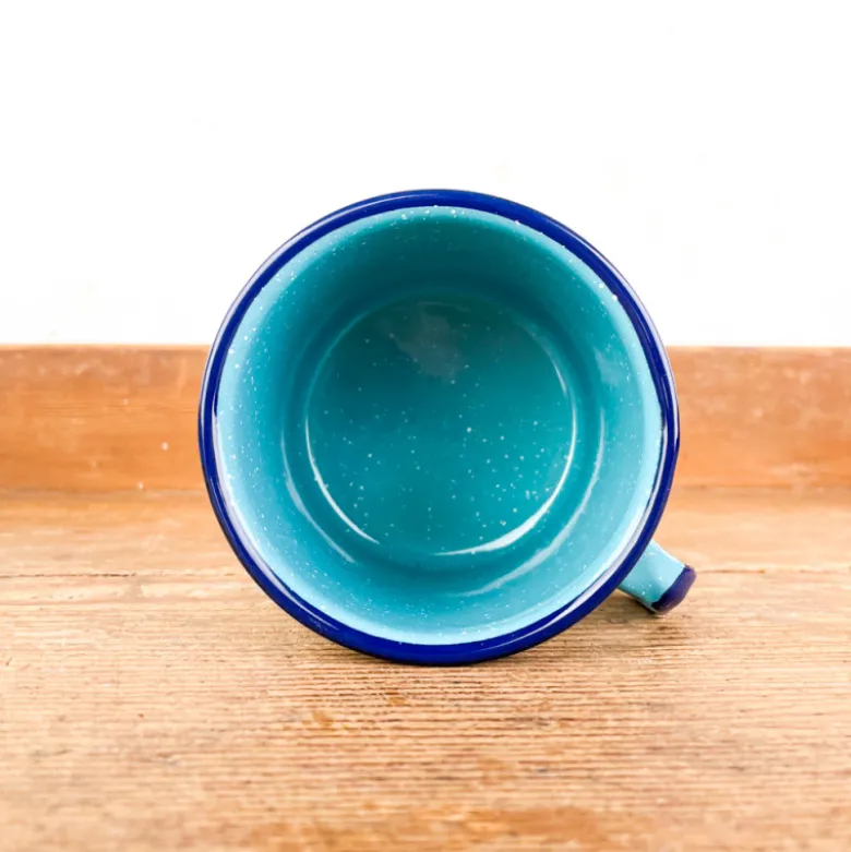 Mug en émail turquoise