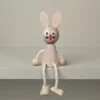 Petit lapin en bois et corde
