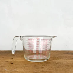 Pichet doseur en verre 0.5 L / 1 L