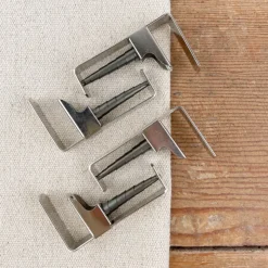 Pince-nappes pour nappe épaisse x4