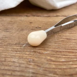 Pince à épiler 8 cm à mors obliques
