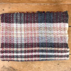 Plaid gallois en laine recyclée