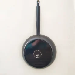 Poêle émail noir et bleu