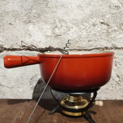 Poêlon en fonte émaillée pour fondue