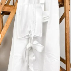 Robe de baptême avec béguin et chaussons