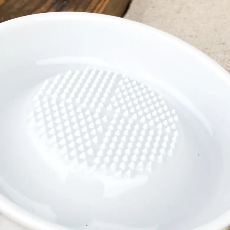 Râpe à gingembre en porcelaine