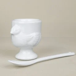 Set de 4 coquetiers et petite cuillère en porcelaine