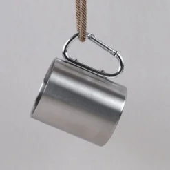Tasse inox avec anse mousqueton