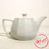 Théière en porcelaine blanche filet or