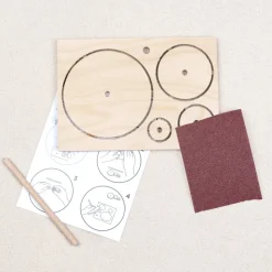 Toupie en bois à assembler