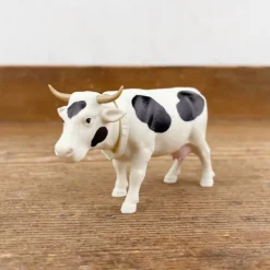 Vache qui hoche la tête
