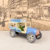 Voiture limousine beige et bleue mécanique